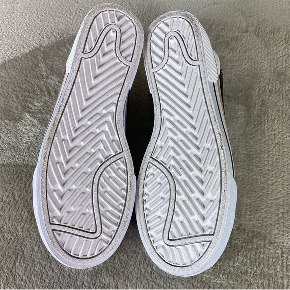 Nike Court Legacy Lift Shoes Womens Size 11 White Black Leather Sneakers NEW - Picture 9 of 10